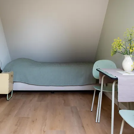 펜션 Het Moleneind - En Kapel-Avezaath